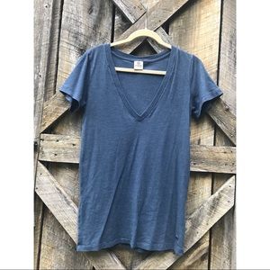 VS Pink V-Neck T-Shirt